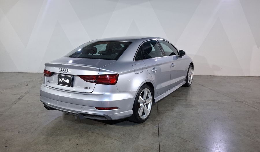 Audi A3 2.0 S LINE DCT Sedan 2018