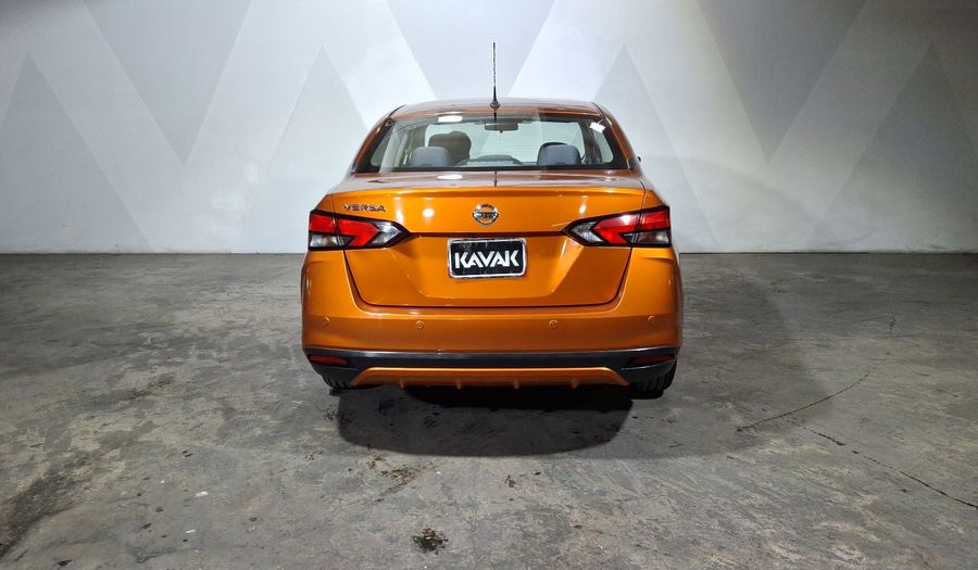 Nissan Versa 1.6 ADVANCE CVT Sedan 2020