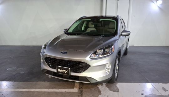 Ford • Escape