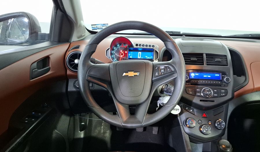 Chevrolet Sonic 1.6 MT D LT Sedan 2016