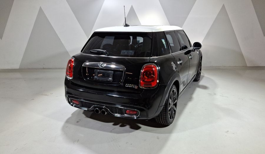 Mini Cooper S 2.0 COOPER HOT CHILI AT Hatchback 2017