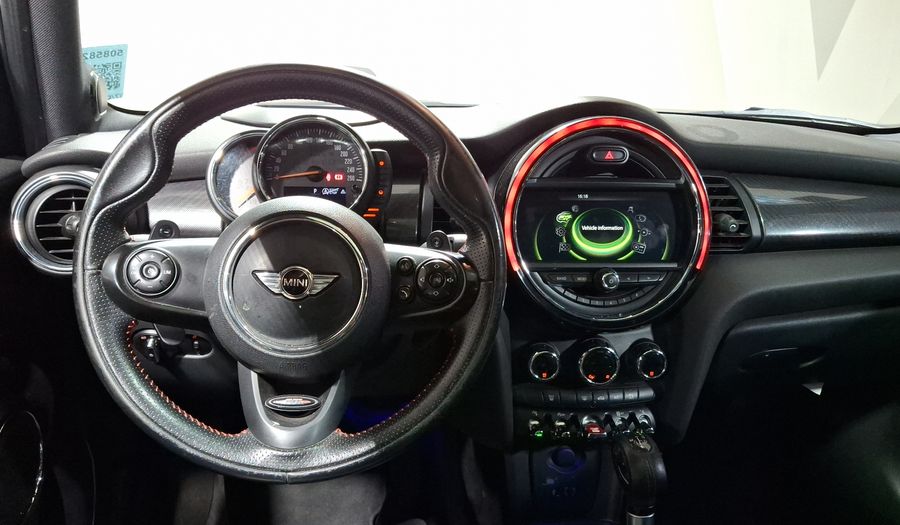 Mini Cooper S 2.0 COOPER HOT CHILI AT Hatchback 2017