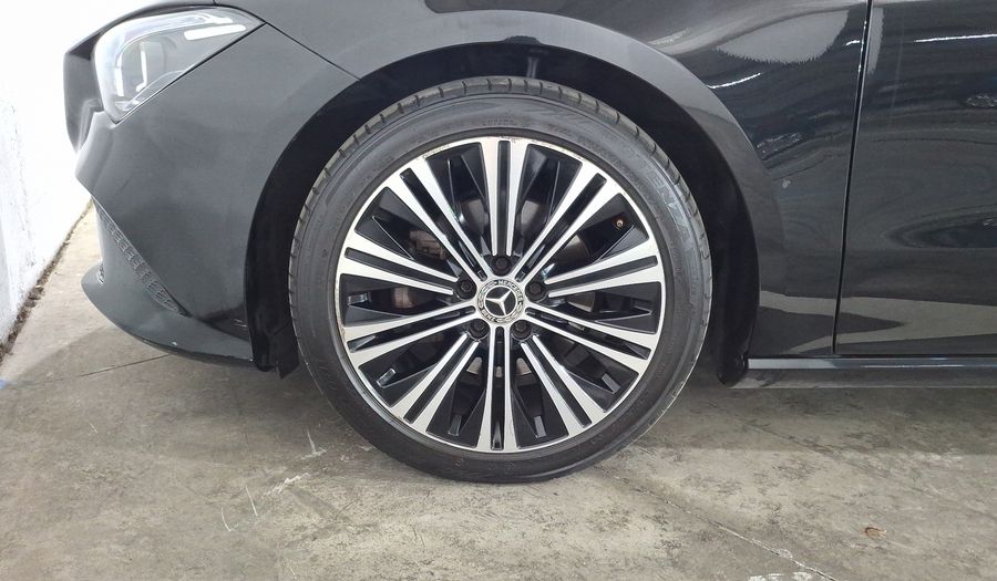 Mercedes Benz Clase Cla 1.3 CLA 200 COMFORT DCT Coupe 2020