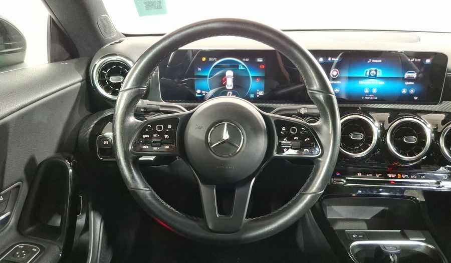 Mercedes Benz Clase Cla 1.3 CLA 200 COMFORT DCT Coupe 2020