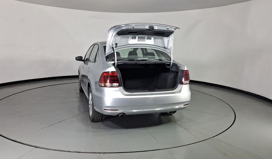 Volkswagen Vento 1.6 HIGHLINE AUTO Sedan 2020