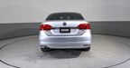Volkswagen Jetta 2.5 STYLE ACTIVE MT Sedan 2011