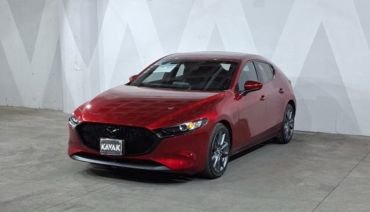 Mazda • Mazda 3