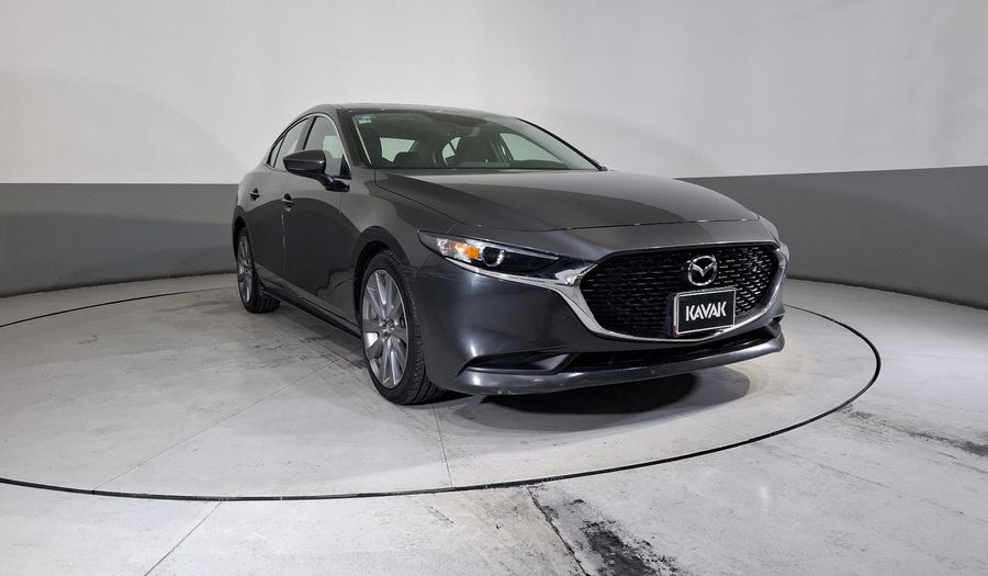Mazda 3 2.5 I SPORT Sedan 2021
