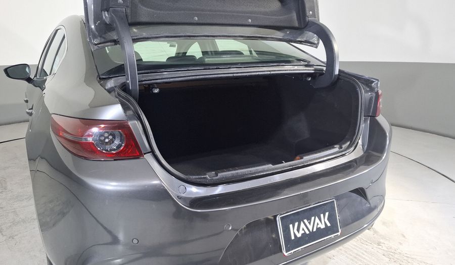 Mazda 3 2.5 I SPORT Sedan 2021