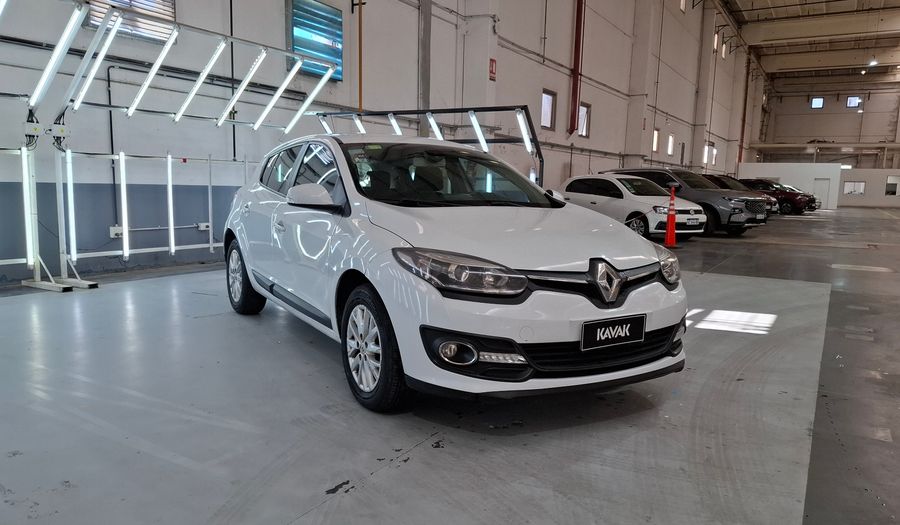 Renault Megane 1.6 MEGANE III LUXE PACK Hatchback 2015