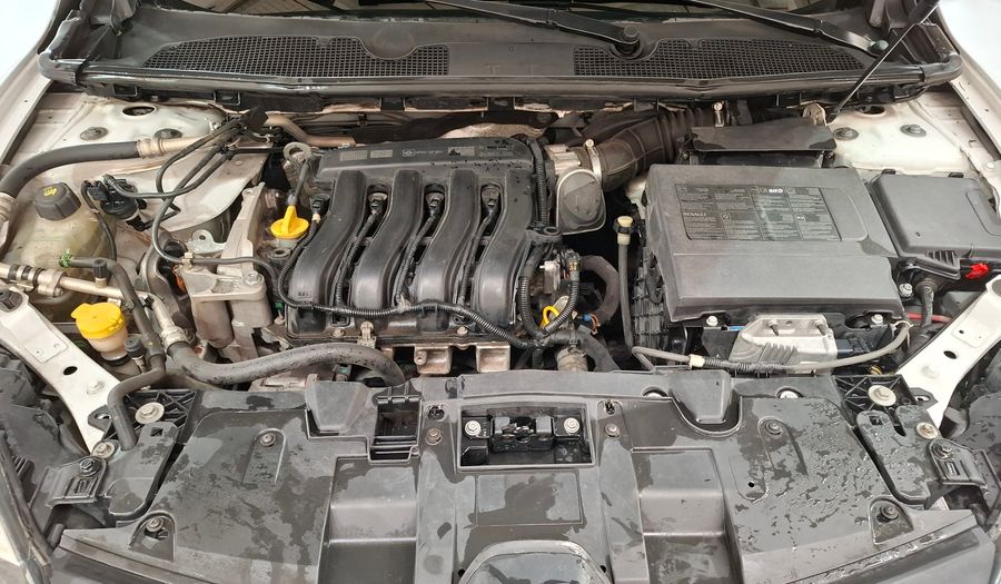 Renault Megane 1.6 MEGANE III LUXE PACK Hatchback 2015
