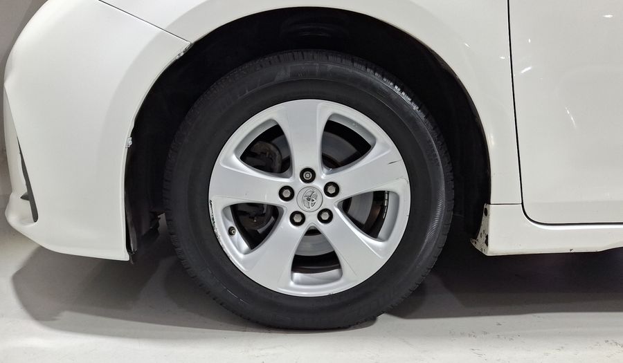 Toyota Sienna 3.5 XLE PIEL AUTO Minivan 2020