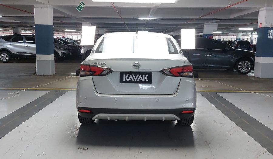 Nissan Versa 1.6 ADVANCE CVT Sedan 2023