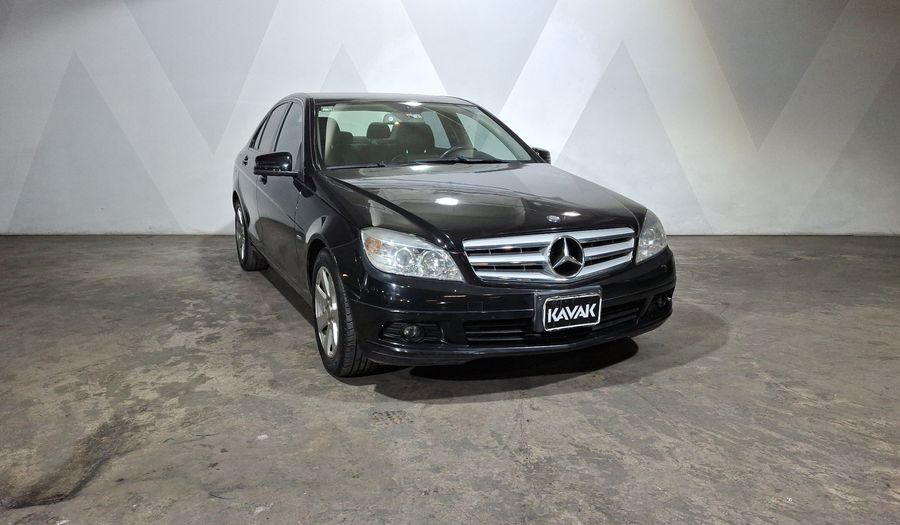 Mercedes Benz Clase C 1.8 180 CGI AT Sedan 2011