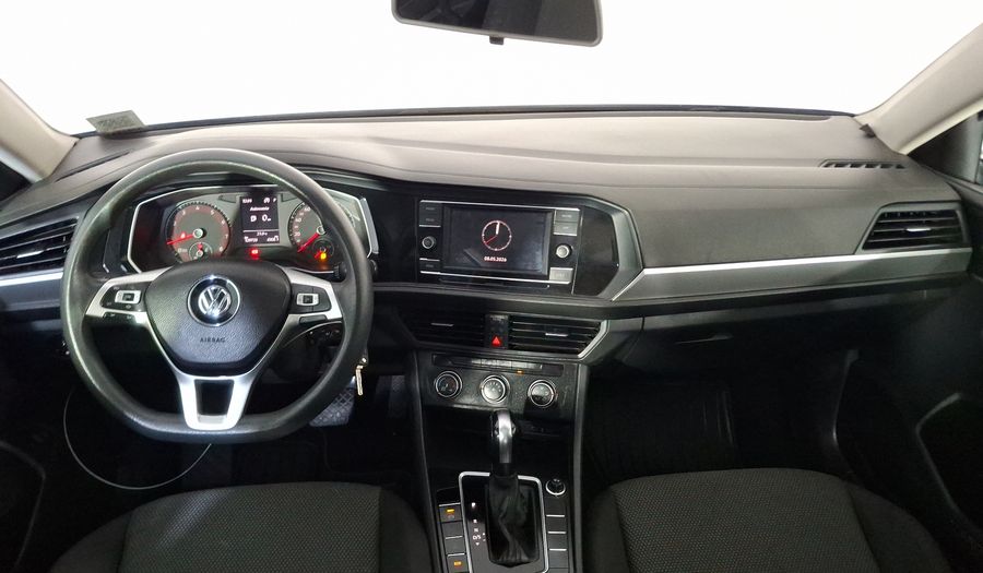 Volkswagen Jetta 1.4 TRENDLINE AUTO Sedan 2020