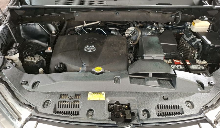 Toyota Highlander 3.5 LIMITED PANORAMA ROOF AT Suv 2017