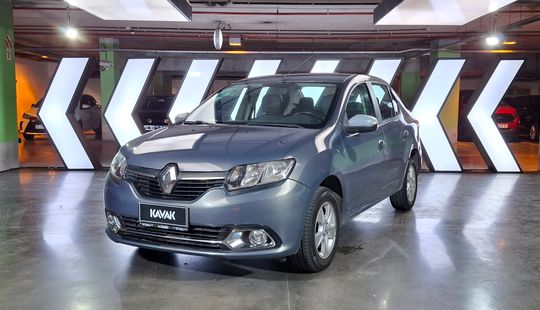 Renault • Logan