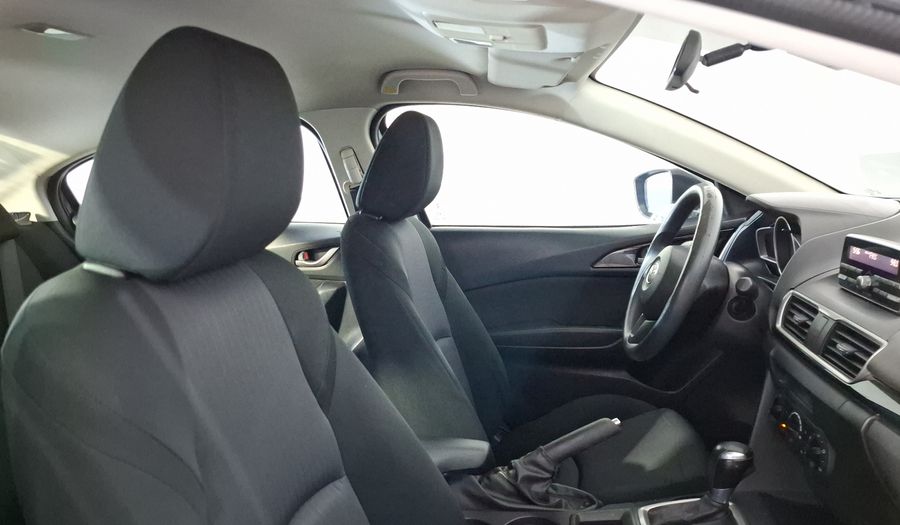 Mazda 3 2.0 SEDAN I TA Sedan 2015