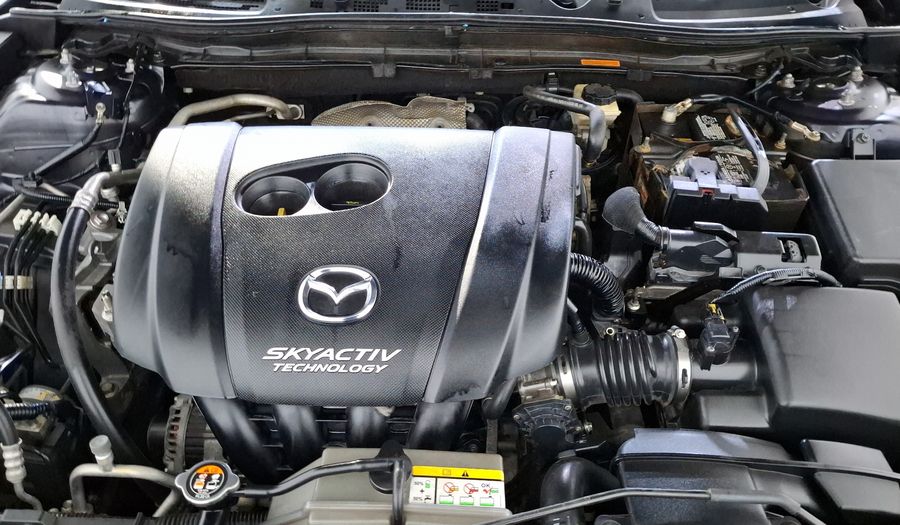 Mazda 3 2.0 SEDAN I TA Sedan 2015