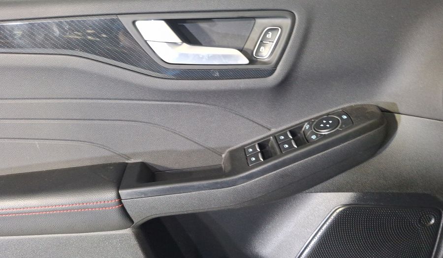 Ford Escape 2.5 HEV ST-LINE SELECT CVT AWD Suv 2025