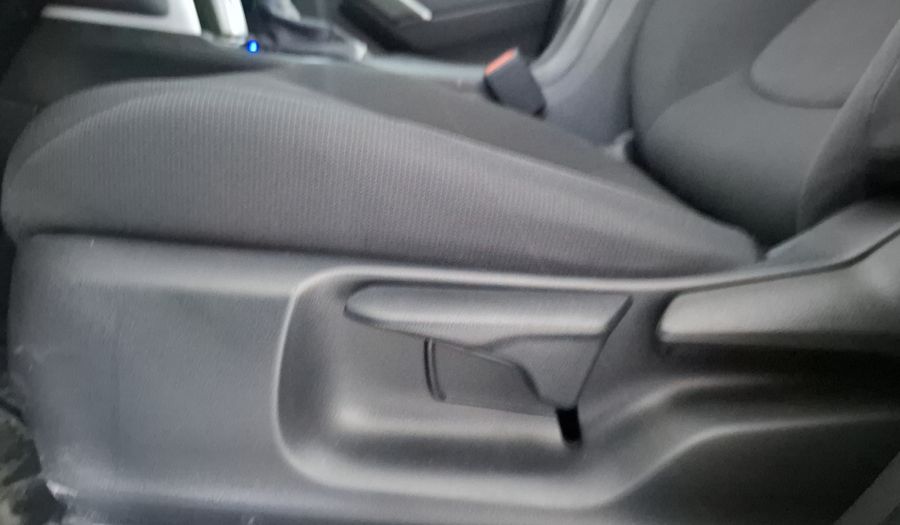 Toyota Corolla Cross 2.0 LE HEV CVT 4WD Suv 2024