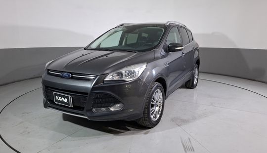 Ford • Escape