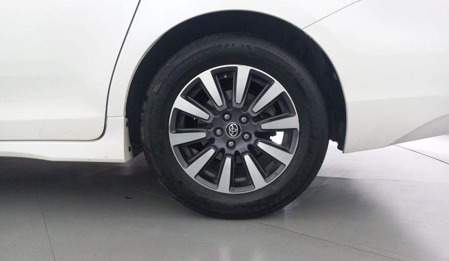 Toyota Sienna 3.5 XLE PIEL AUTO Minivan 2020