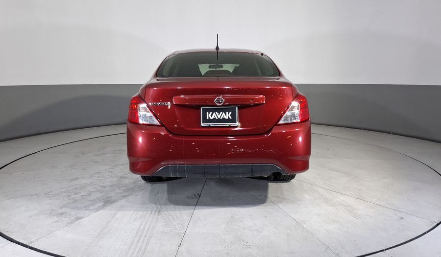 Nissan Versa 1.6 ADVANCE Sedan 2018