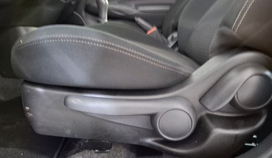 Nissan Versa 1.6 ADVANCE Sedan 2018
