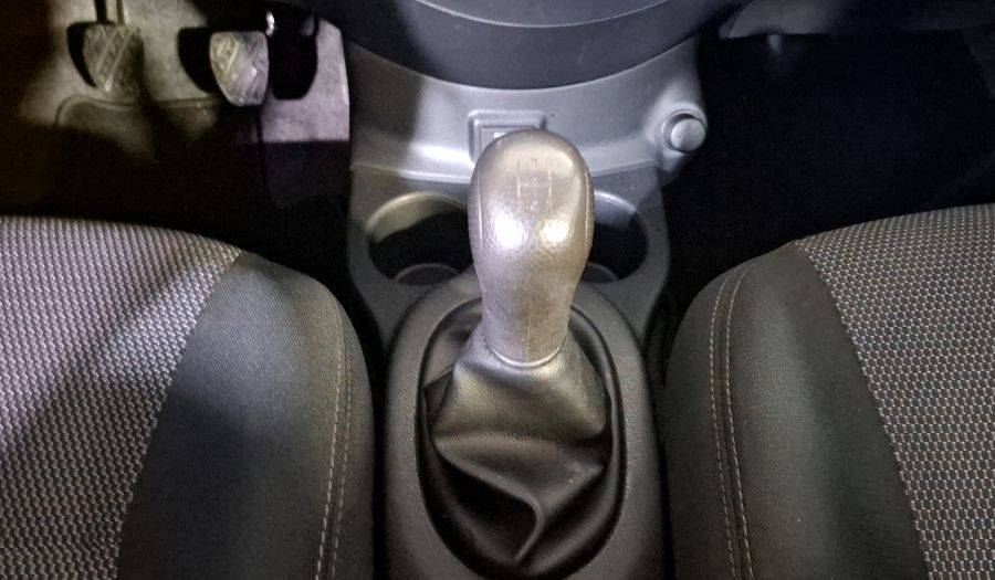 Nissan Versa 1.6 ADVANCE Sedan 2018