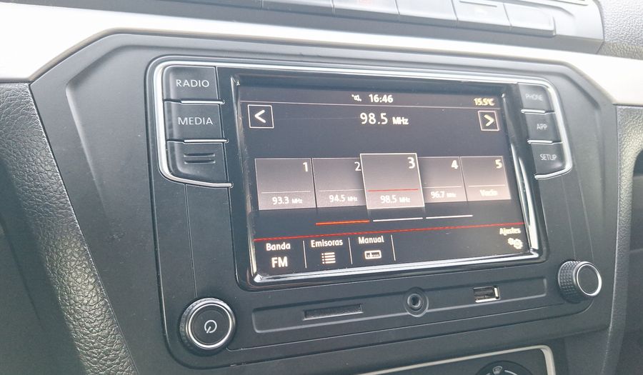 Volkswagen Gol 1.6 AUTO HIGHLINE Hatchback 2021