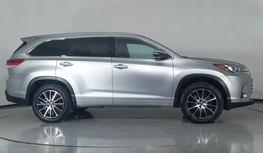 Toyota Highlander 3.5 LIMITED PANORAMA ROOF AUTO Suv 2019
