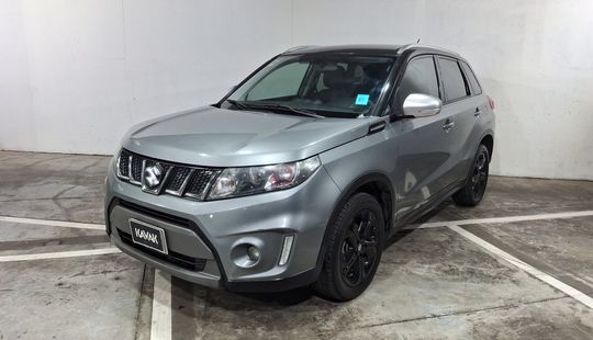 Suzuki • Vitara