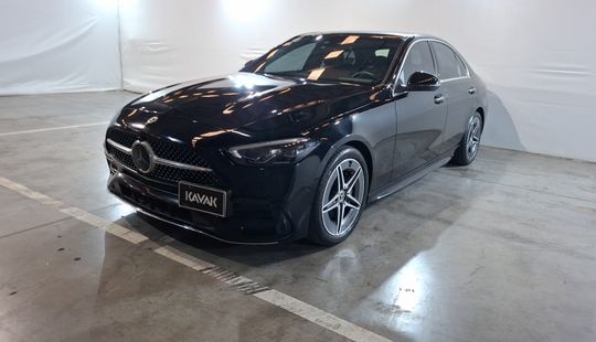 Mercedes Benz • Clase C