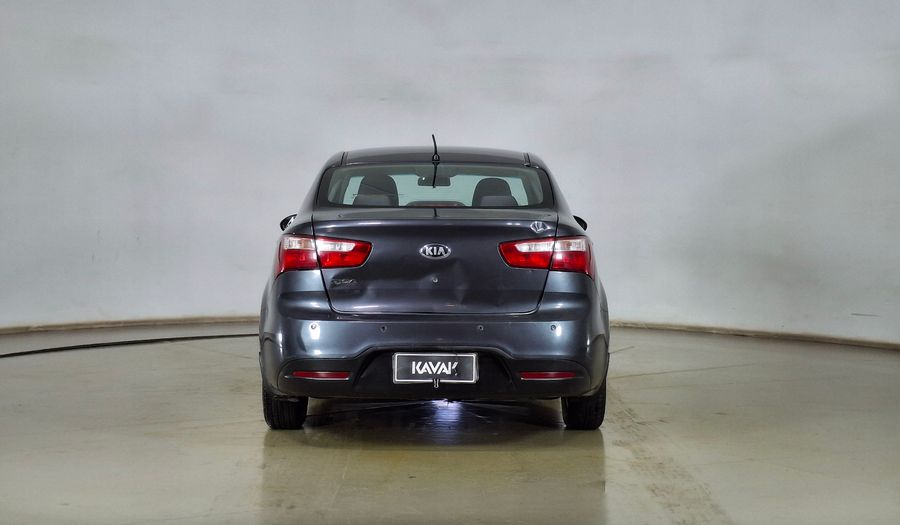 Kia Rio 4 1.2 EX Sedan 2013