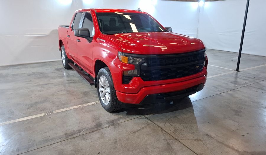 Chevrolet Silverado 1500 5.3 SILVERADO CUSTOM K AUTO 4WD Pickup 2023