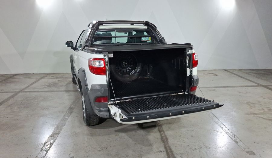Ram 700 1.6 CLUB CAB ADVENTURE TOUCH SCREEN 6.7 Pickup 2019
