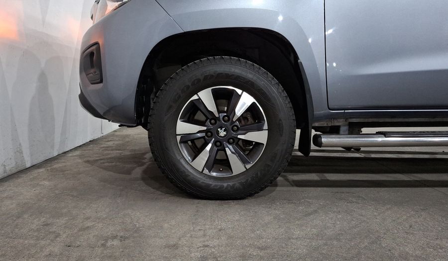 Peugeot Landtrek 2.4 ALLURE AUTO Pickup 2022