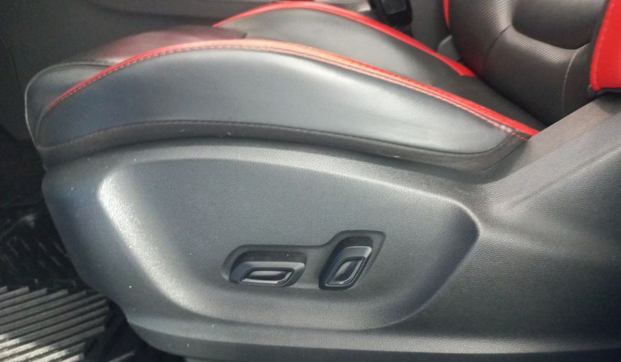 Mg Zs 1.5 ELEGANCE RED PACK CVT Suv 2023