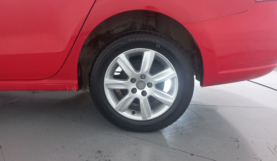 Volkswagen Vento 1.6 ACTIVE TIPTRONIC Sedan 2014