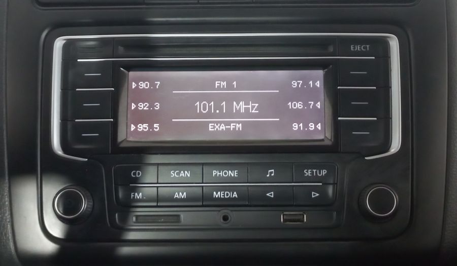 Volkswagen Vento 1.6 ACTIVE TIPTRONIC Sedan 2014
