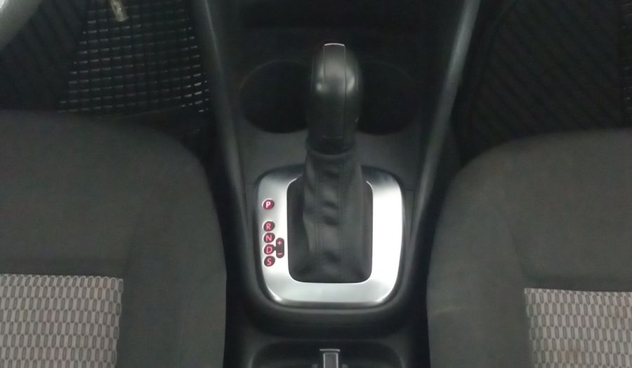 Volkswagen Vento 1.6 ACTIVE TIPTRONIC Sedan 2014