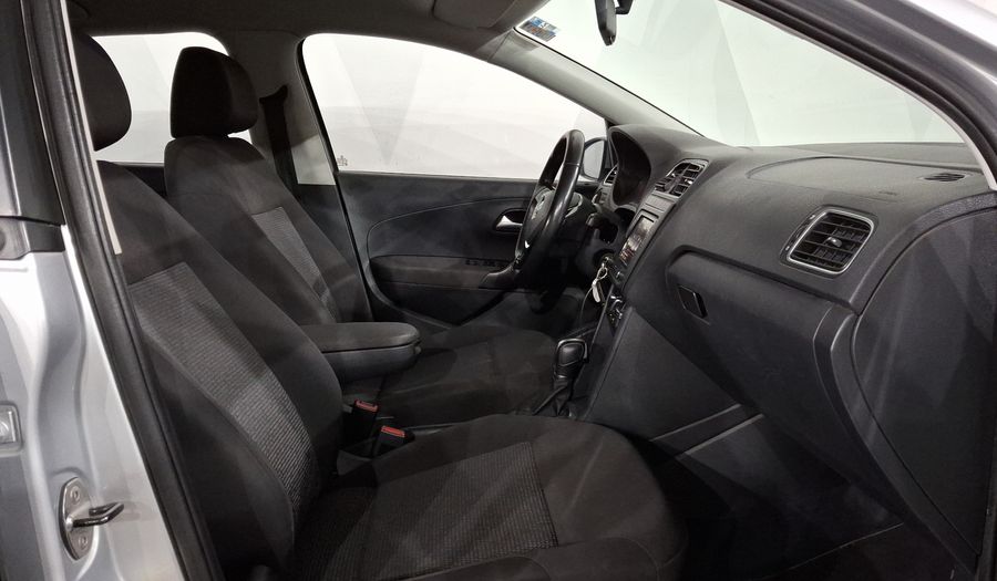 Volkswagen Polo 1.6 DESIGN & SOUND AUTO Hatchback 2019