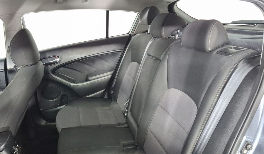 Kia Forte 2.0 EX Hatchback 2018