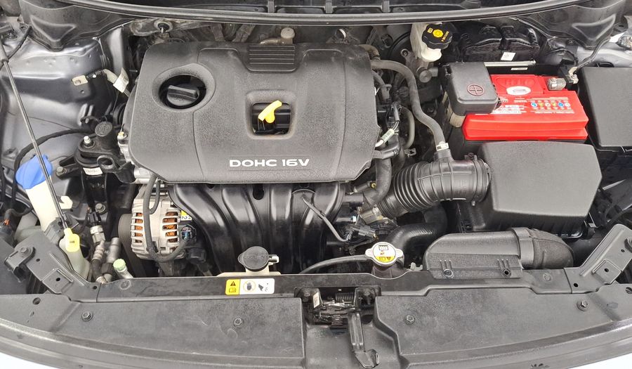 Kia Forte 2.0 EX Hatchback 2018