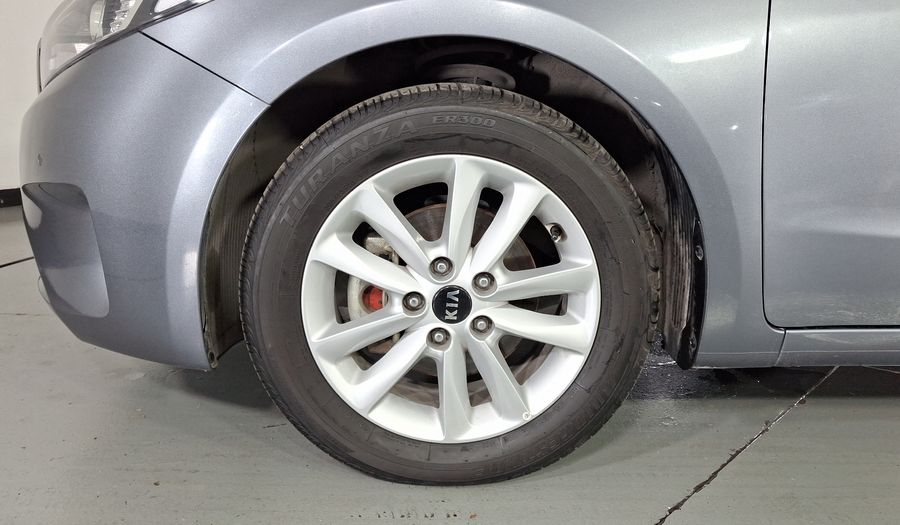 Kia Forte 2.0 EX Hatchback 2018