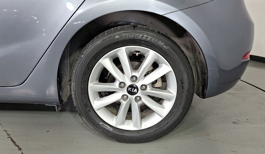 Kia Forte 2.0 EX Hatchback 2018