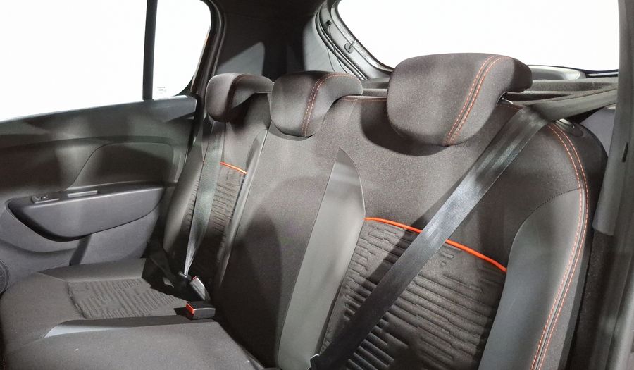 Renault Stepway 1.6 INTENS MT Hatchback 2021