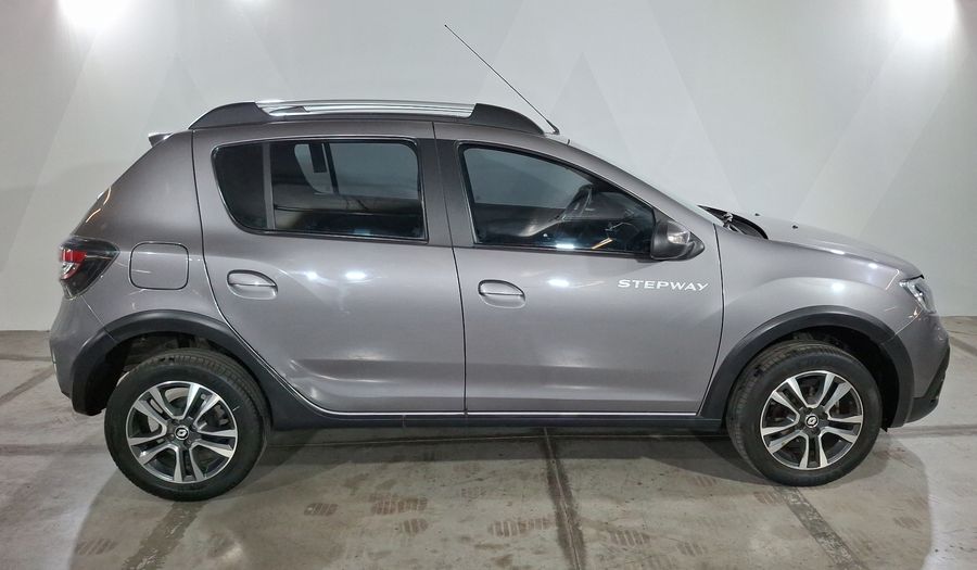 Renault Stepway 1.6 INTENS MT Hatchback 2021