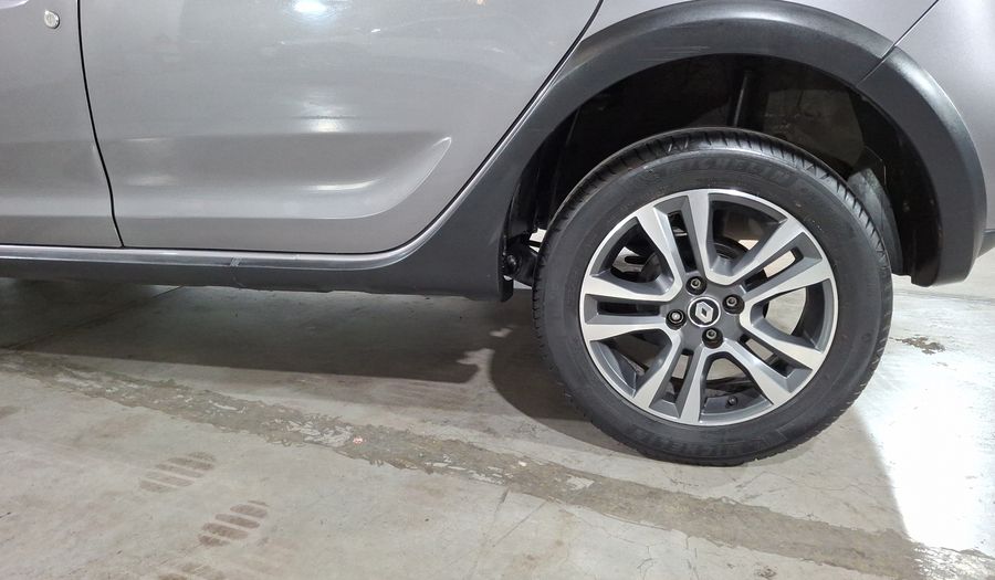 Renault Stepway 1.6 INTENS MT Hatchback 2021